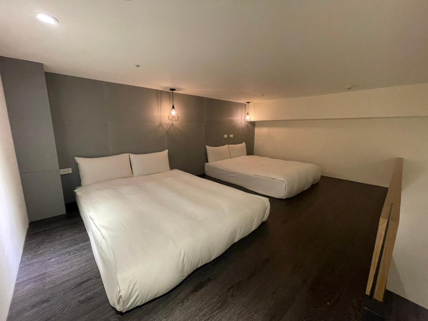 Ningcui Business Hotel Taichung Exterior photo