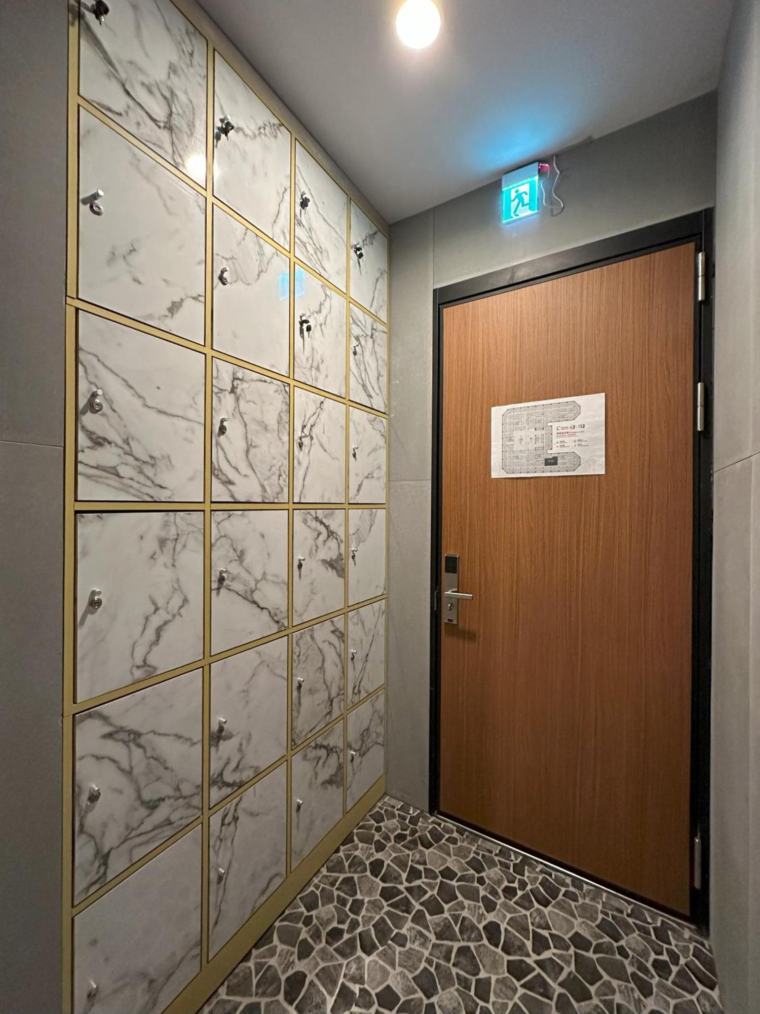 Ningcui Business Hotel Taichung Exterior photo