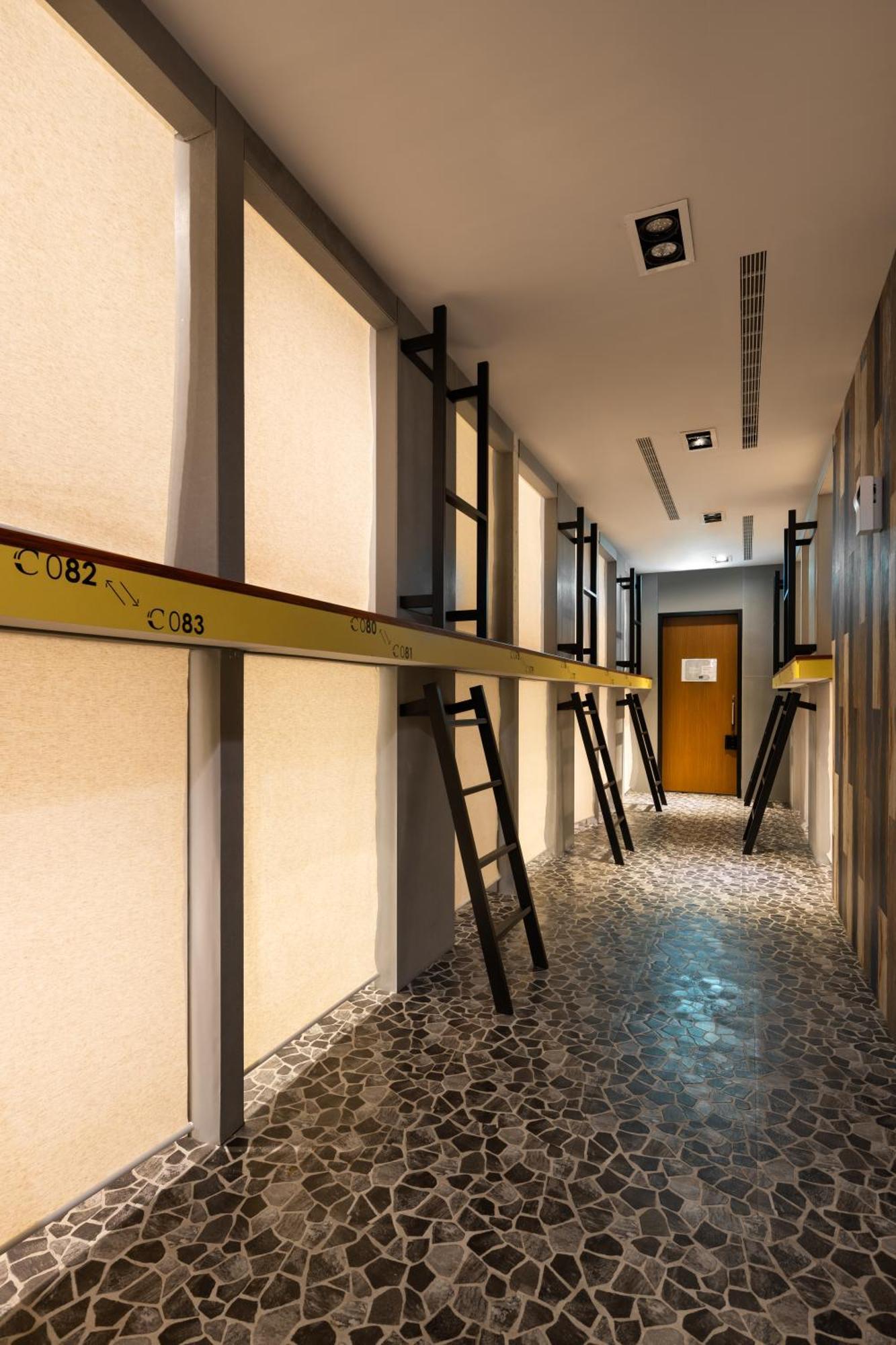 Ningcui Business Hotel Taichung Room photo